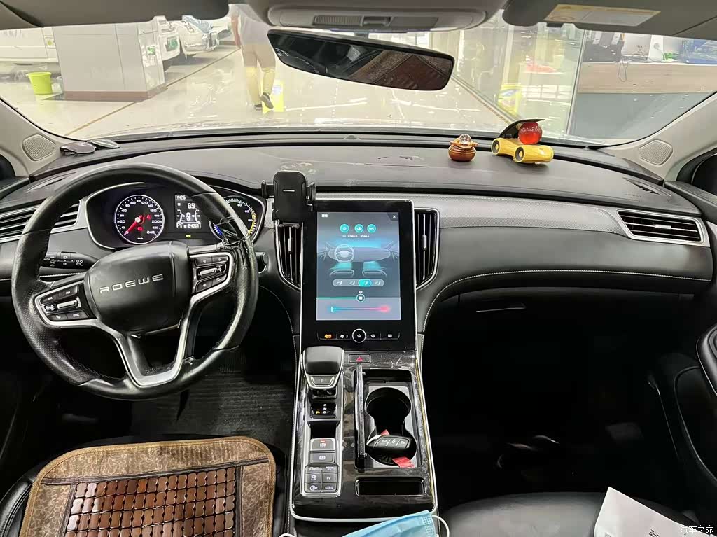 2021 Roewe i6 MAX EV 1.5T PHEV Ride-hailing Flagship Edition, фото 4, лот 11215855
