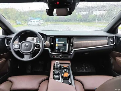 2021 Volvo S90 Model B5 Inscription Luxury Edition, фото 4, лот 11449219