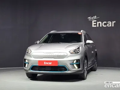 2022 Kia Niro Prestige, фото 3, лот 10196383