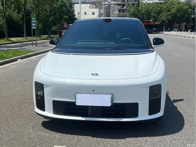 2025 Li Auto i6 2WD Base Model, фото 2, лот 10444127