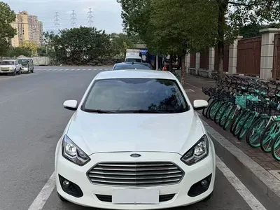 2015 Ford Escort 1.5L Automatic Comfort, фото 3, лот 11568739