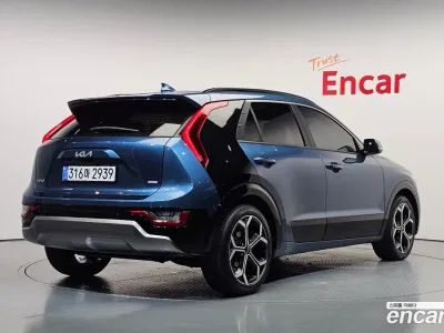 2022 Kia Niro Signature, фото 2, лот 11141255