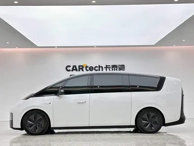 2024 Li Auto MEGA Ultra, фото 2, лот 10769541