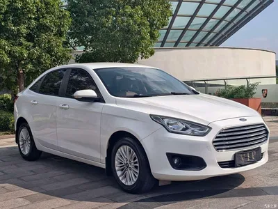 2015 Ford Escort 1.5L Automatic Comfort, фото 3, лот 10397849