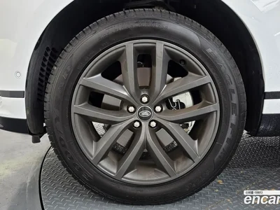 2025 Land Rover Range Rover Velar 2.0 P250 Dynamic SE, фото 4, лот 10215488