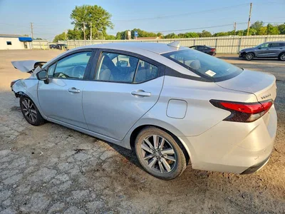 2021 NISSAN VERSA SV, фото 2, лот 10744401