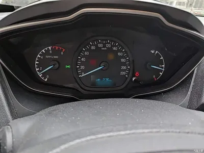 2015 Ford Escort 1.5L Manual Comfort, фото 4, лот 10624784