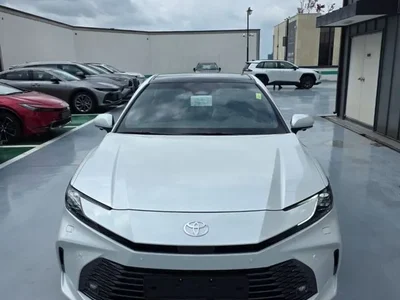 2026 Toyota Camry 2.5 XLE Premium Hybrid, фото 2, лот 10194449