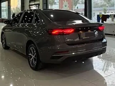 2022 Geely Emgrand 4th Generation 1.5L CVT Luxury, фото 3, лот 11227771