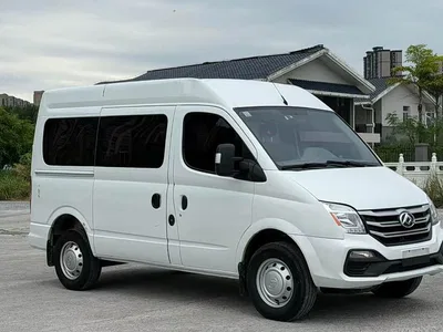 2021 SAIC Maxus Xintu V80 2.0T Manual Classic Aoyuntong Short Wheelbase Medium Roof 5/6-Seater, фото 3, лот 11166026