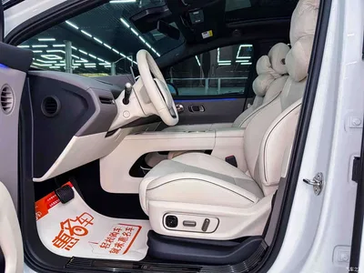 2025 Li Auto i6 2WD Base Model, фото 4, лот 10446771
