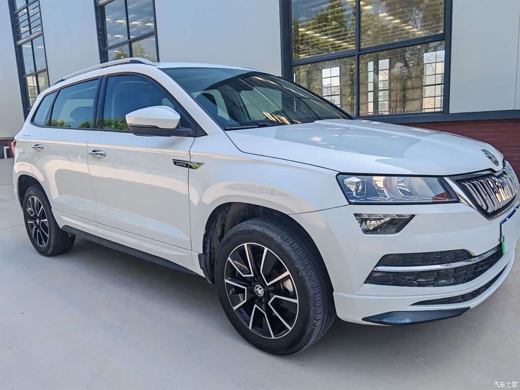 2023 Škoda Karoq TSI280 Premium Edition, фото 3, лот 11107149