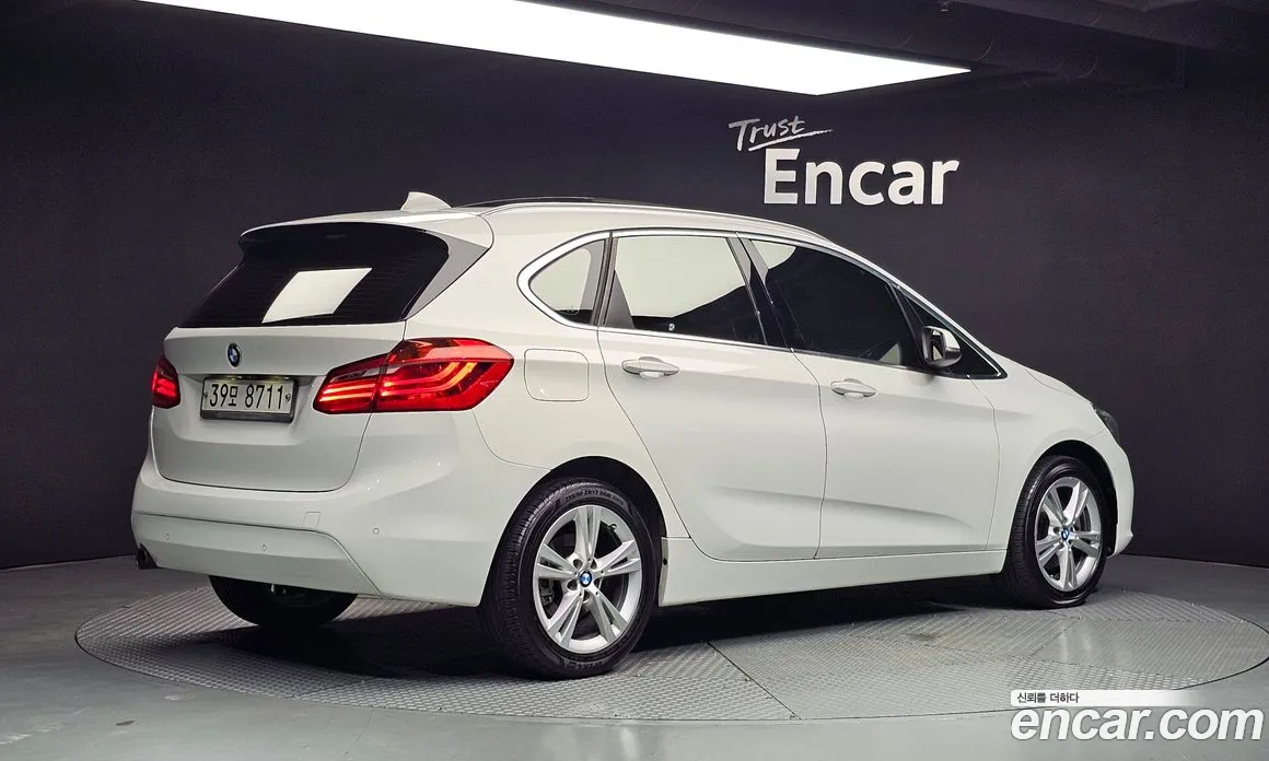 2016 BMW 2-Series Joy, фото 2, лот 10146361