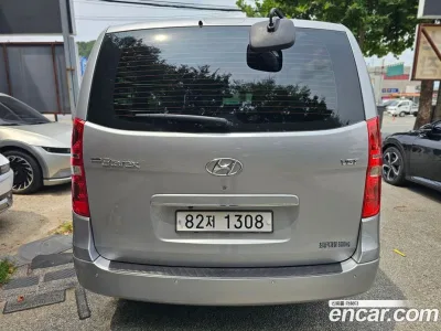 2021 Hyundai Starex Van 3-Seater, фото 4, лот 10160651