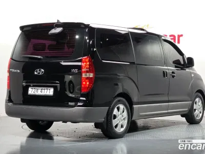 2012 Hyundai Starex 11-Seater Wagon HVX, фото 2, лот 10837692