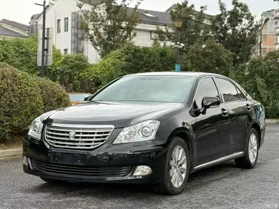 2011 Toyota Crown 2.5L Royal Leather Sunroof Special Edition, фото 1, лот 10325402