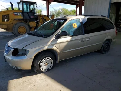 2001 CHRYSLER TOWN & COUNTRY LX, фото 1, лот 10970528