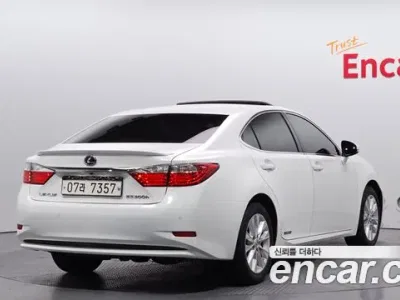 2014 Lexus ES 300h Supreme, фото 2, лот 10033850