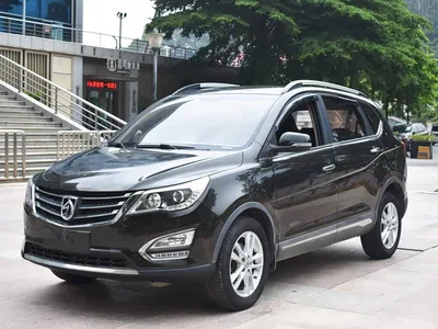 2015 Baojun 560 1.8L Manual Elite, фото 1, лот 11163579