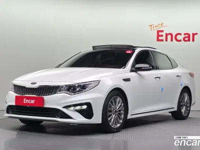 2019 Kia K5 2.0, фото 1, лот 10612854