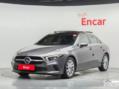 2020 Mercedes-Benz A-Class A220 Sedan, фото 1, лот 10037615