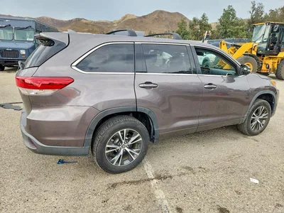 2017 TOYOTA HIGHLANDER LE PLUS, фото 3, лот 10500066