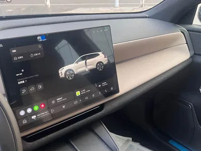 2026 Volvo XC70 Plug-in Hybrid AWD Extended Range Core, фото 4, лот 10357056