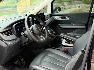 2024 Hongqi HQ9 PHEV Model 2.0T AWD Business Edition, фото 4, лот 11195105