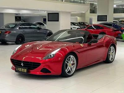 2015 Ferrari California T 3.9T Standard, фото 1, лот 10264611