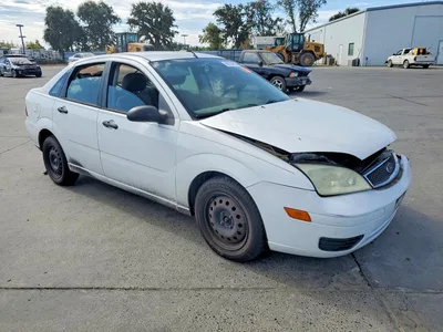 2005 FORD FOCUS ZX4, фото 4, лот 10524452