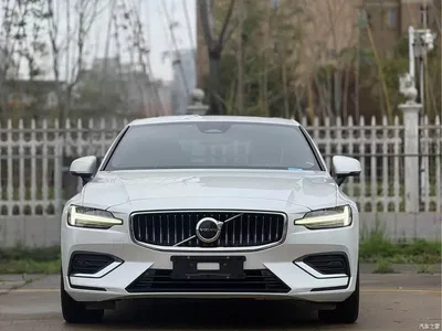 2024 Volvo S60 B4 Elegance Luxury Edition, фото 2, лот 10364871