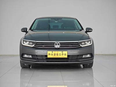2017 Volkswagen Magotan 330TSI DSG Premium, фото 2, лот 10436414