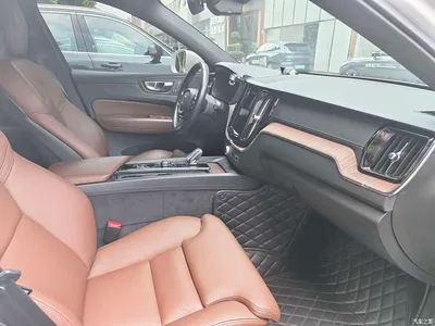 2022 Volvo XC60 Plug-in Hybrid T8 PHEV AWD Inscription Luxury, фото 4, лот 10816358