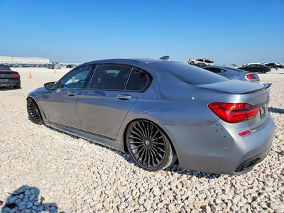 2018 BMW 750 I, фото 2, лот 10811929