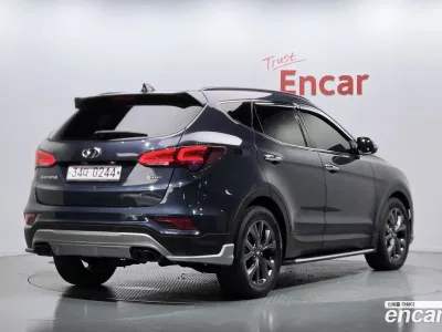 2017 Hyundai Santafe Diesel 2.0 2WD, фото 2, лот 11181211
