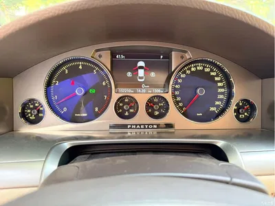 2012 Volkswagen Phaeton 3.6L Premium Custom, фото 4, лот 10475246