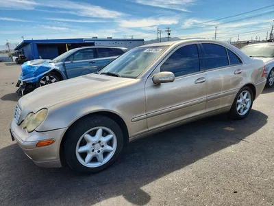 2004 MERCEDES-BENZ C 240, фото 1, лот 10985420