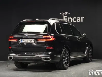 2025 BMW X7 xDrive 40i M Sport 6STR, фото 2, лот 10079896