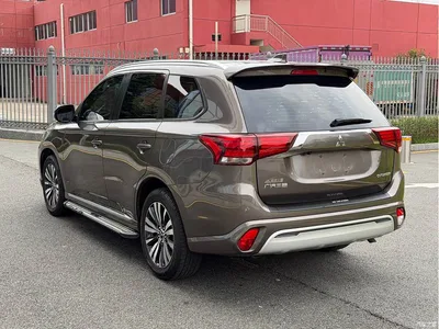 2020 Mitsubishi Outlander 2.0L 2WD Premium 7-seater, фото 4, лот 11564556