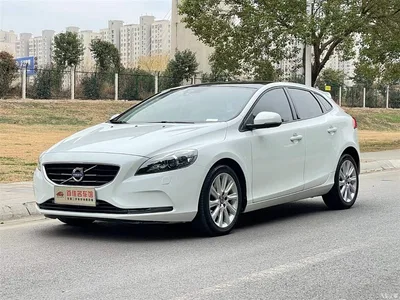 2016 Volvo V40 T3 Elegance Edition, фото 1, лот 10361845