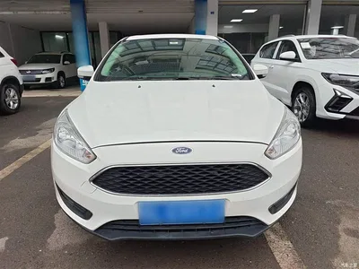 2018 Ford Focus Hatchback Classic 1.6L Automatic Trend Smart Edition, фото 3, лот 10283909