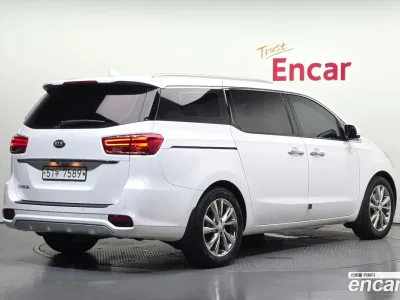 2019 Kia Canival 9-Seater Noblesse Special, фото 2, лот 10521785