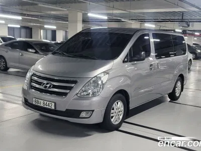 2017 Hyundai Starex 5-Seater VAN, фото 1, лот 10161023