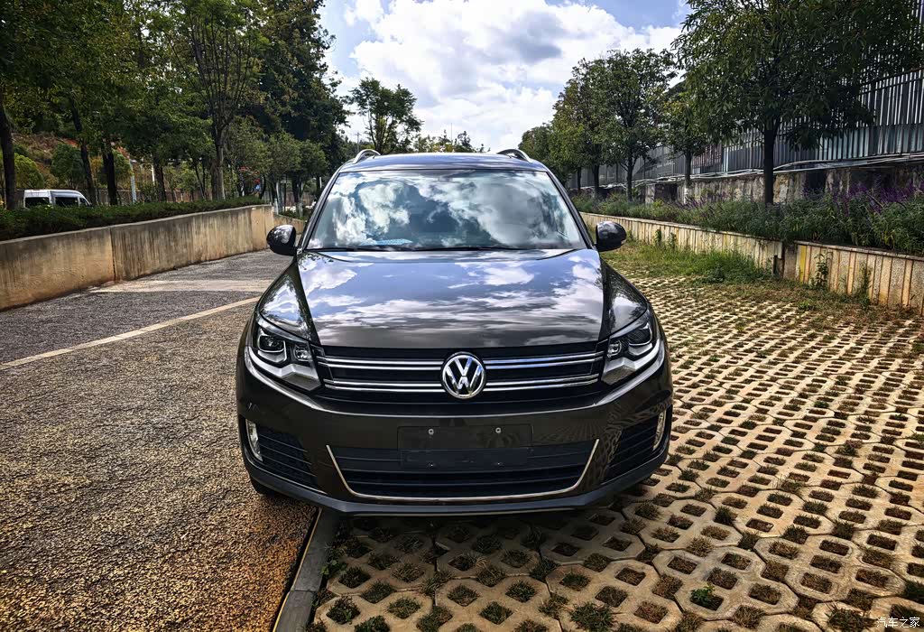 2016 Volkswagen Tiguan Model 300TSI Automatic 4WD Luxury Edition, фото 2, лот 11222899