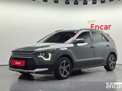 2024 Kia Niro Prestige, фото 1, лот 10604126