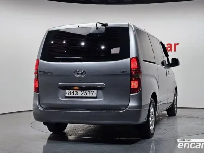 2015 Hyundai Starex 5-Seater VAN, фото 3, лот 10160743