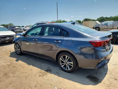 2024 KIA FORTE LX, фото 2, лот 10775316