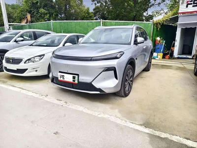 2026 Geely Galaxy Galaxy Starship 7 EM-i 135km Spaceship Edition, фото 1, лот 11582982