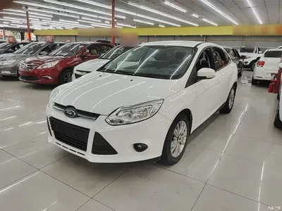 2012 Ford Focus Sedan 1.6L Manual Comfort, фото 2, лот 10283703