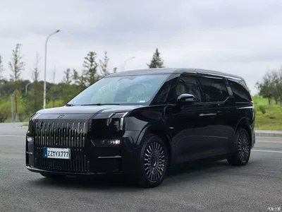 2022 ZEEKR 009 Facelift WE Edition, фото 1, лот 10291667